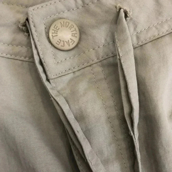 THE NORTH FACE Khaki Paramount Propel Capri Cargo Pants - Picture 8 of 9